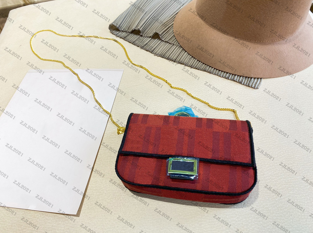 

Female luxurys designers handbag fashion mini Bags concave shape is very cute shoulder messenger bags sac