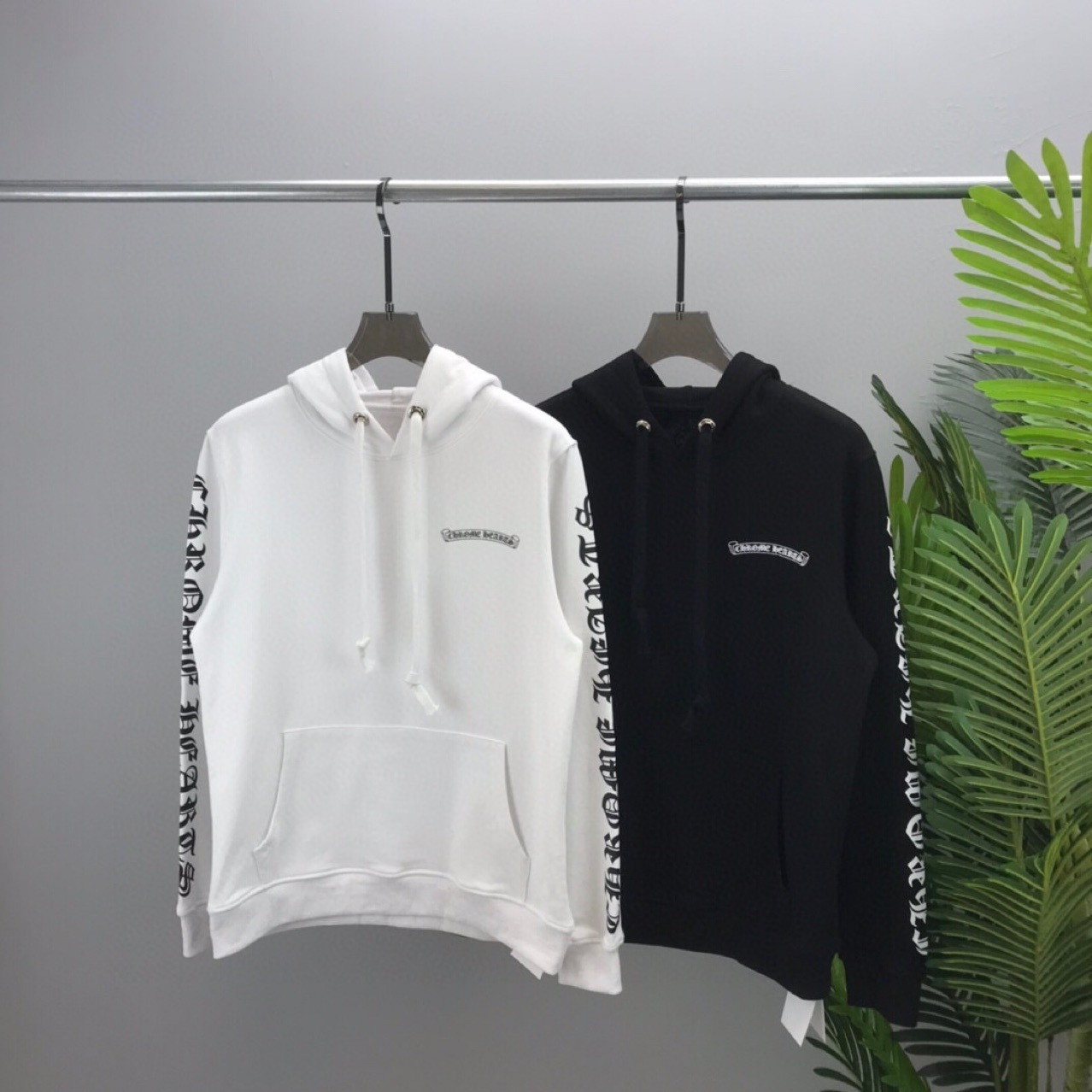 

Chrome/heart 2 Autumn Winter New Ch Crowe Hoodie Men's Top Cross Sanskrit Printing Fashion Men and Women SE4F, Black