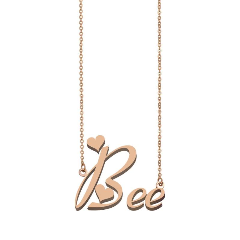 

Pendant Necklaces Bee Name Necklace Choker Custom Nameplate For Women Girls Friends Birthday Wedding Christmas Mother Days Gift