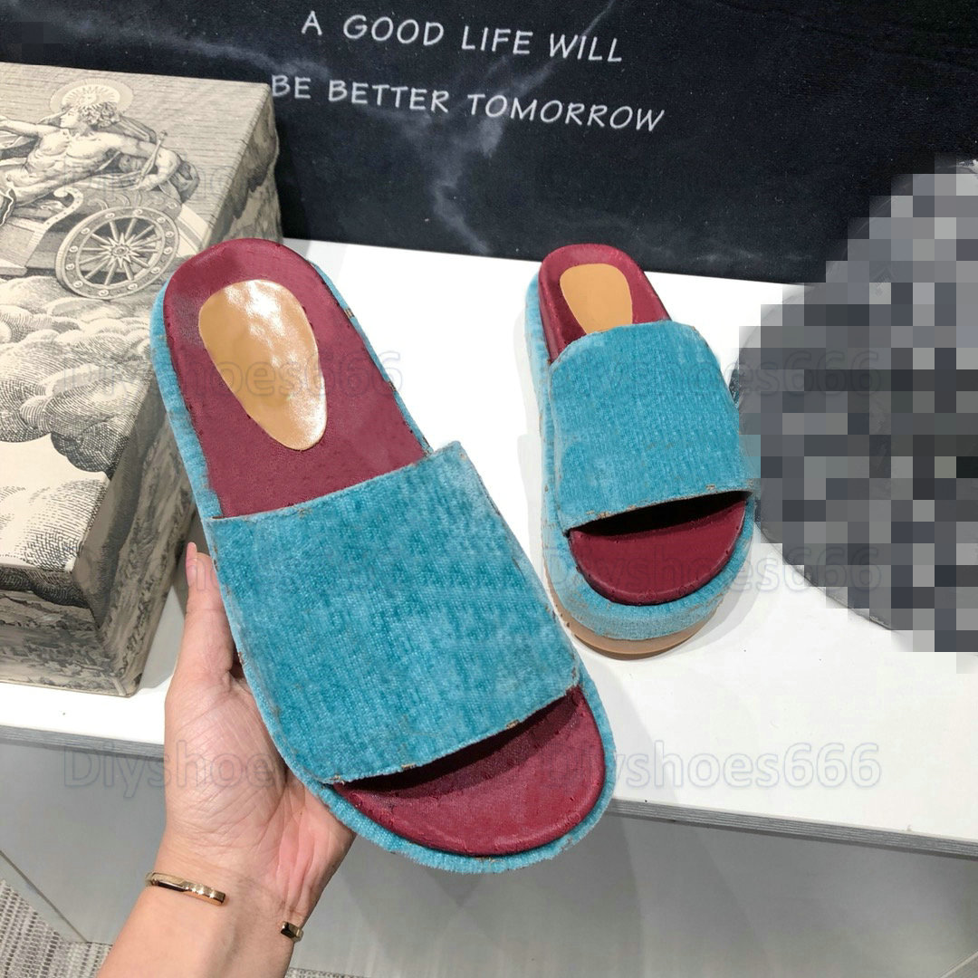 

Angelina Slippers Logo-jacquard Organic Denim Platform Sandals Womens Designer Slipper Slide Summer Colorful Patent Monograms Leather Flip Flop, Black