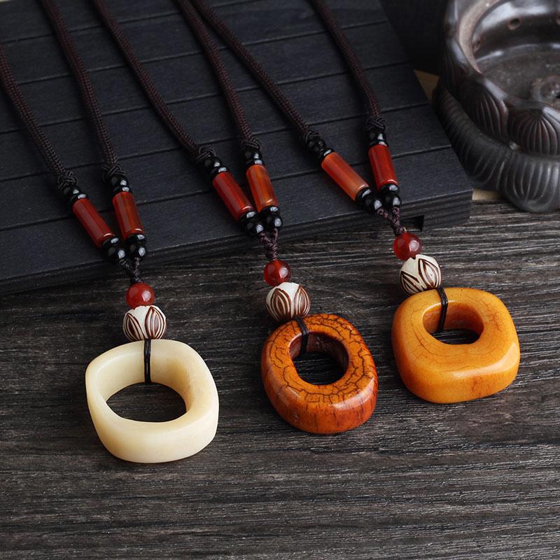 

Pendant Necklaces WEIYU Handmade Carved Wood Bodhi Necklace Red Stone Tibetan Yak Bone Circle Sweater Women Jewelry Gift