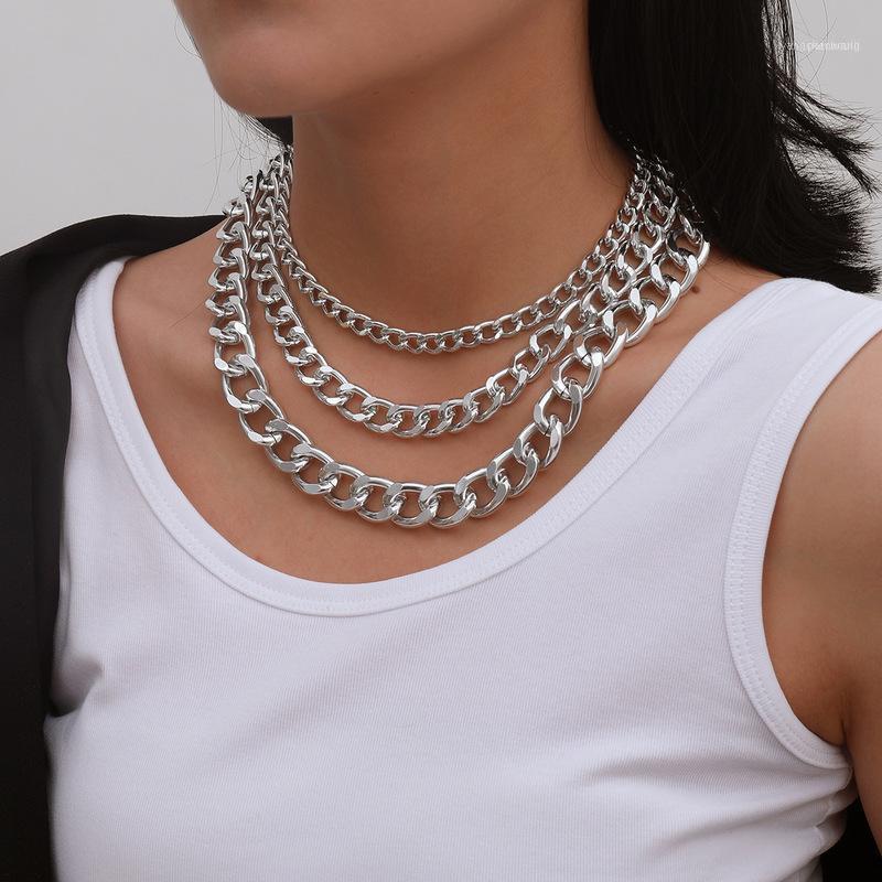 

Punk Hip-hop Gothic Short Chain Exaggerated Metal Fashion Love Pendant Collar Necklace Women Silver Color Jewelry Gift1