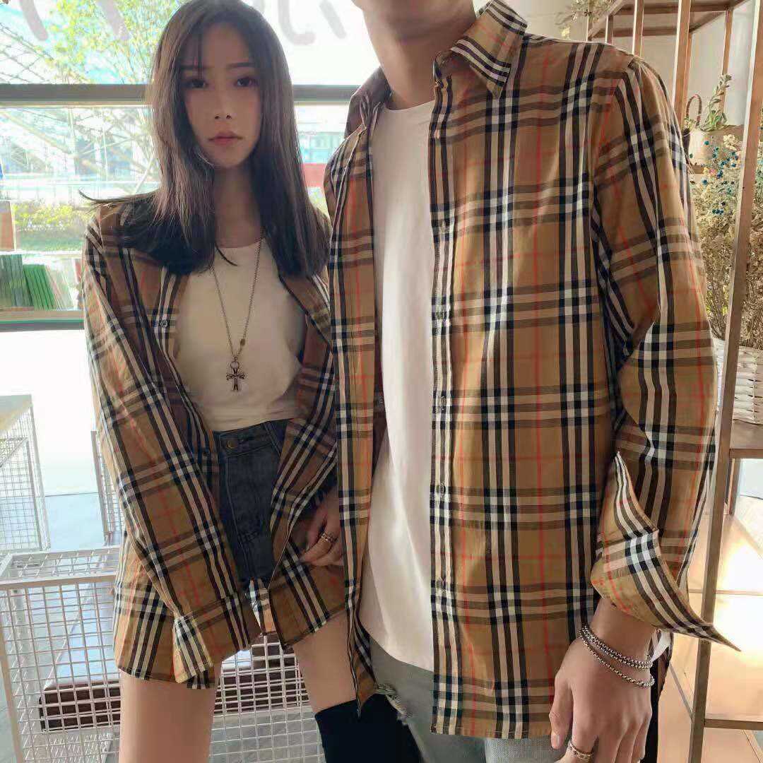

versatile plaid shirt classic simple men and women with the same couple outfit fashion Instagram 210706, Brown