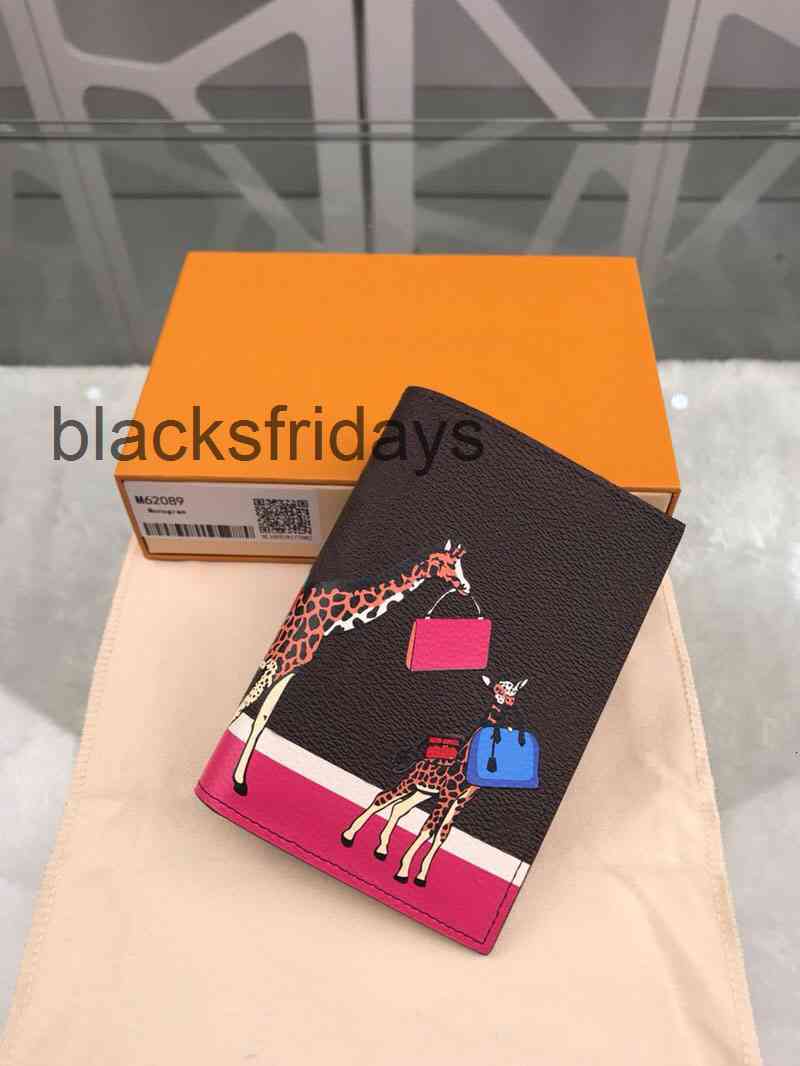 

Day Packs Fashion Classic Leather Passport Cover, card bag, ticket holder, ID bag. It is necessary for Tourism C076-1, Old flower