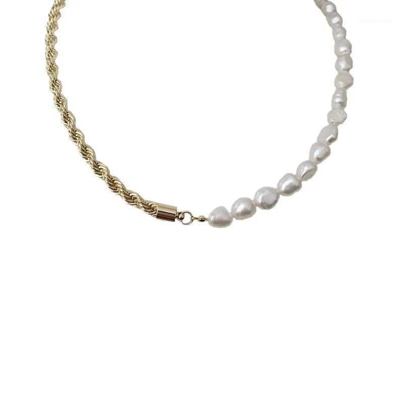 

Chains Baroque Irregular Pearl Chain Choker Necklace Women Asymmetric Lock Pendant