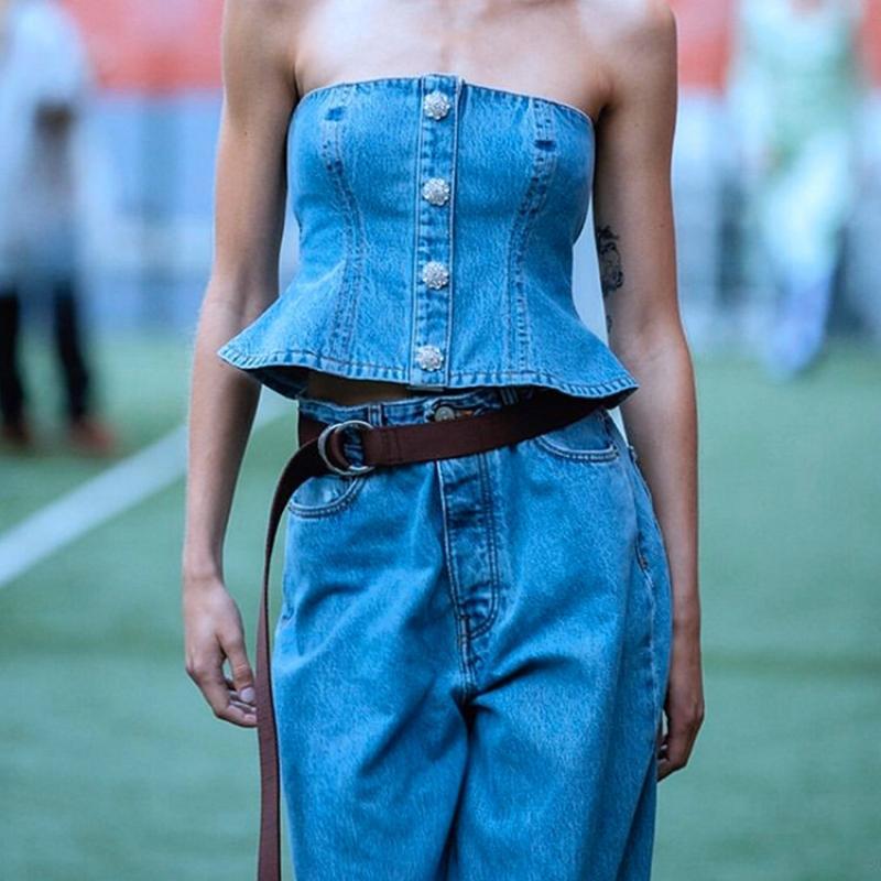 

Blue Denim Funnel Tank Crop Tops Women Sexy Off Shoulder Button Sleeveless Fashion Slim Vacation Streetwear Summer Ruffle Top