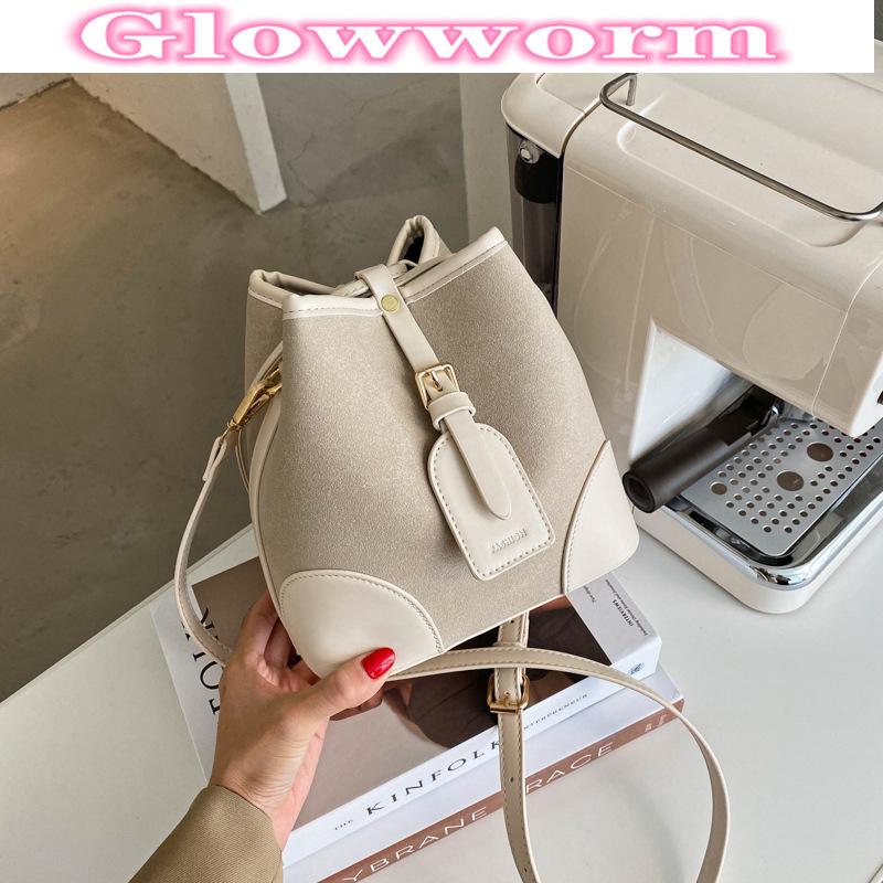 

Patchwork New Bucket Leather Crossbody Bags for Women 2021 Autumn Shoulder Bag Large-Capacity Handbag Ladies Shoulder Travel Bag, Beige
