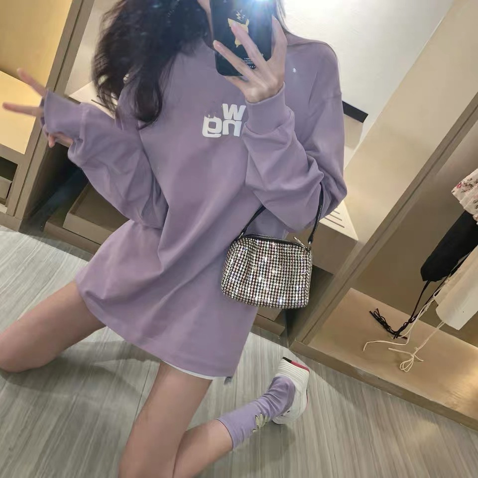 

designer women t shirt Long Sleeve T-Shirt women's reflective Wang letter printed round neck Pullover loose 2021 new fashion bottomed shirt, White