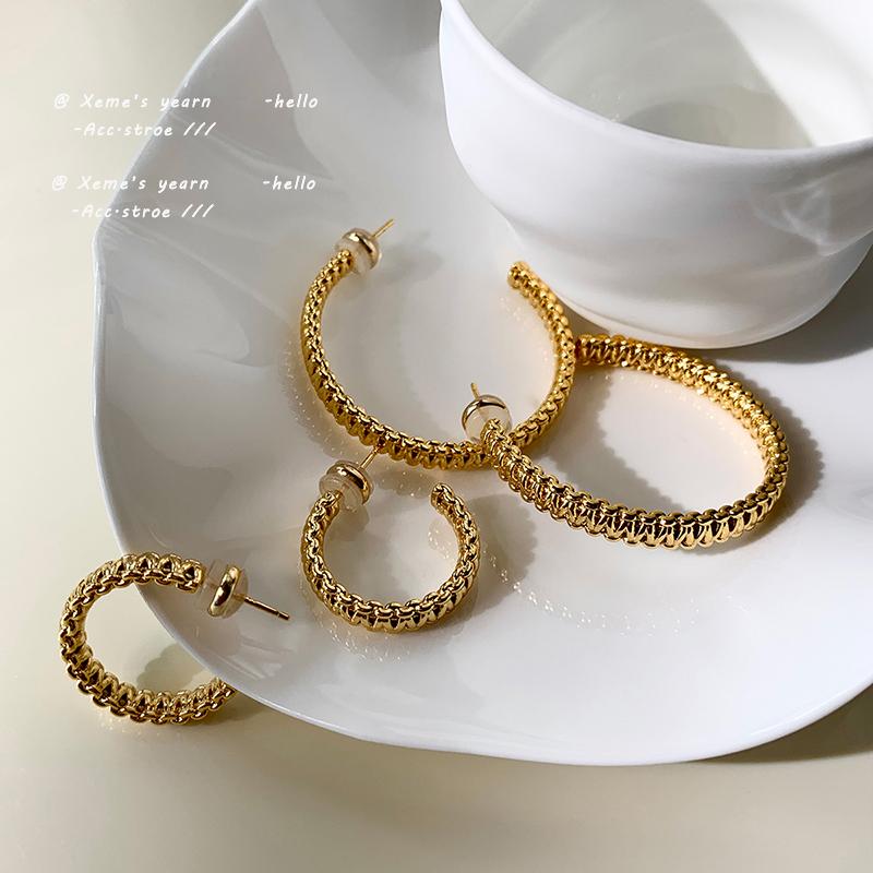 

Dangle & Chandelier European And American Commuter Temperament Metal Woven Circle Earrings For Woman Korean Fashion Jewelry Girls Simple Acc, Silver