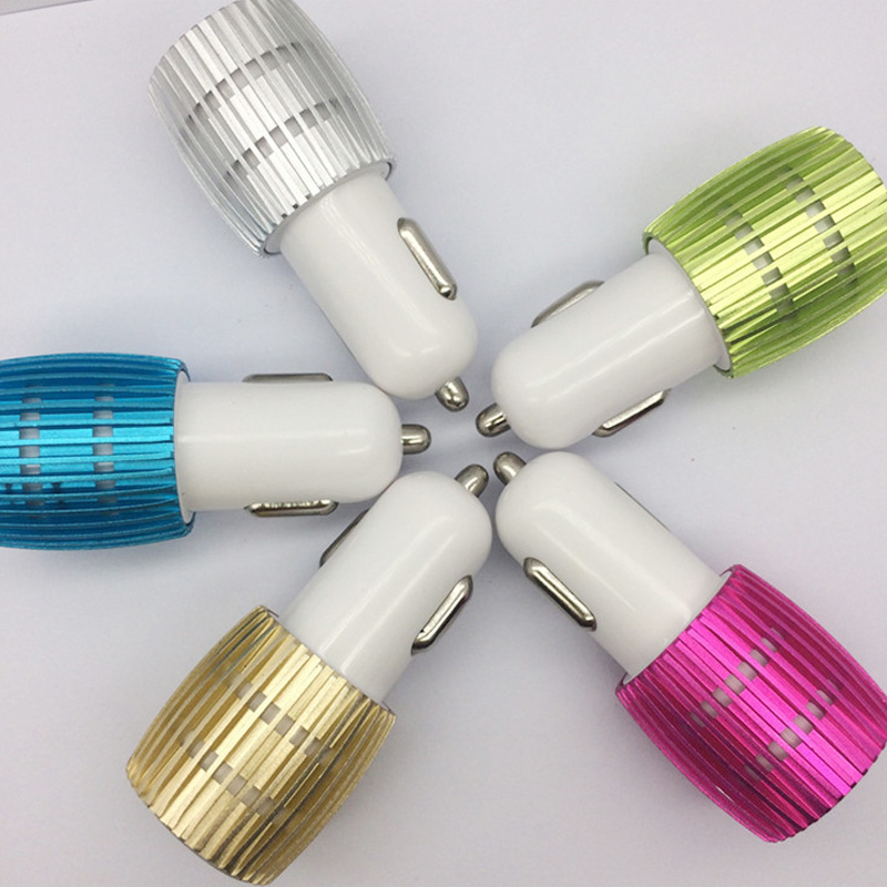 

Mini Metal Double Dual USB Car Chargers With Blue LED Light Charging Sunflower Aluminum Alloy PVC Charger 15W, Silver