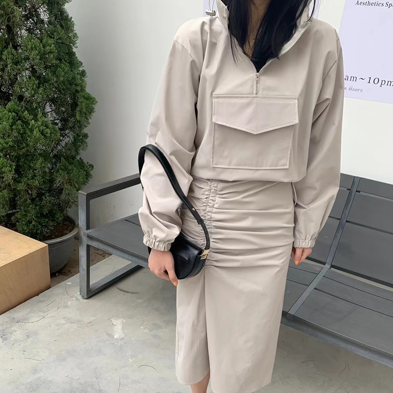 

White Casual Two Piece Set For Women Hooded Collar Sweatshirt High Waist Drawstring Skirts Female Set 2021 Tide, Black