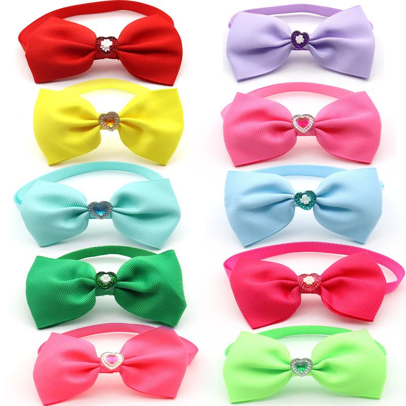 

50/100 Pcs Dogs Pets Accessories Valentine's Day Love Heart Design Dogs Puppy Cat Bow Ties Dog Grooming Supplies Dog Bowties, Multi