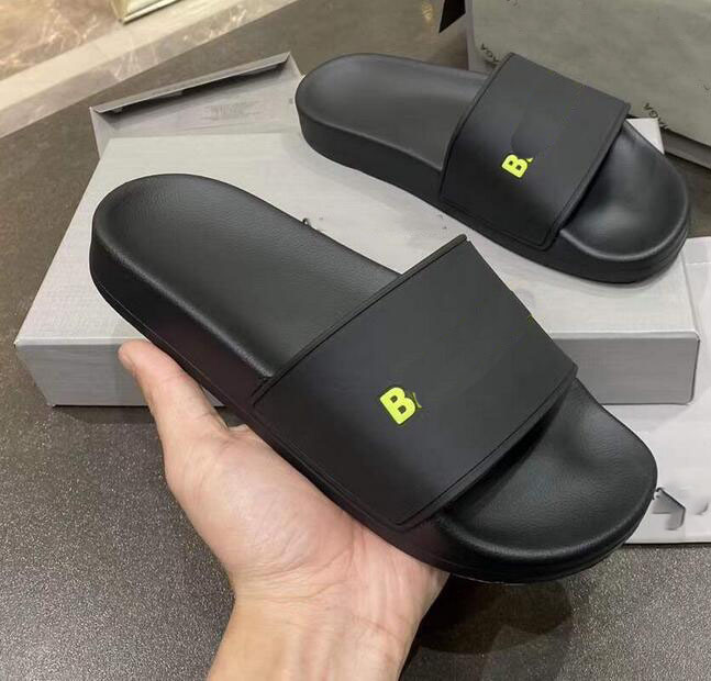 

Designers Luxurys Brand Sandals Mens Womens Summer Beach Slide Slippers Comfort Flip Flops Leather Wide Unisex Shoes--3652, Black