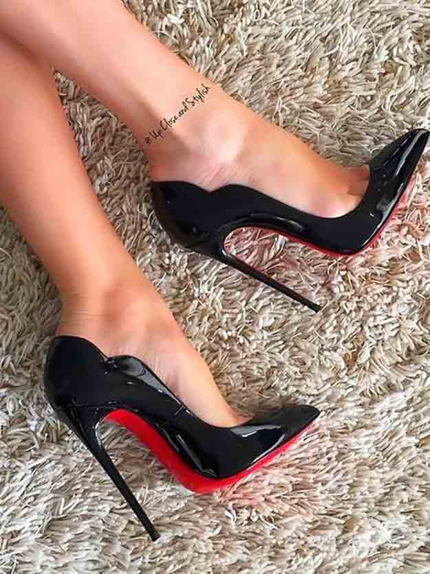 

Elegance Ladies High Pumps Red Bottoms High Heels,Luxurious red soles female pumps pointed toe "Hot Chick" pump calfskin leather shoes, Black