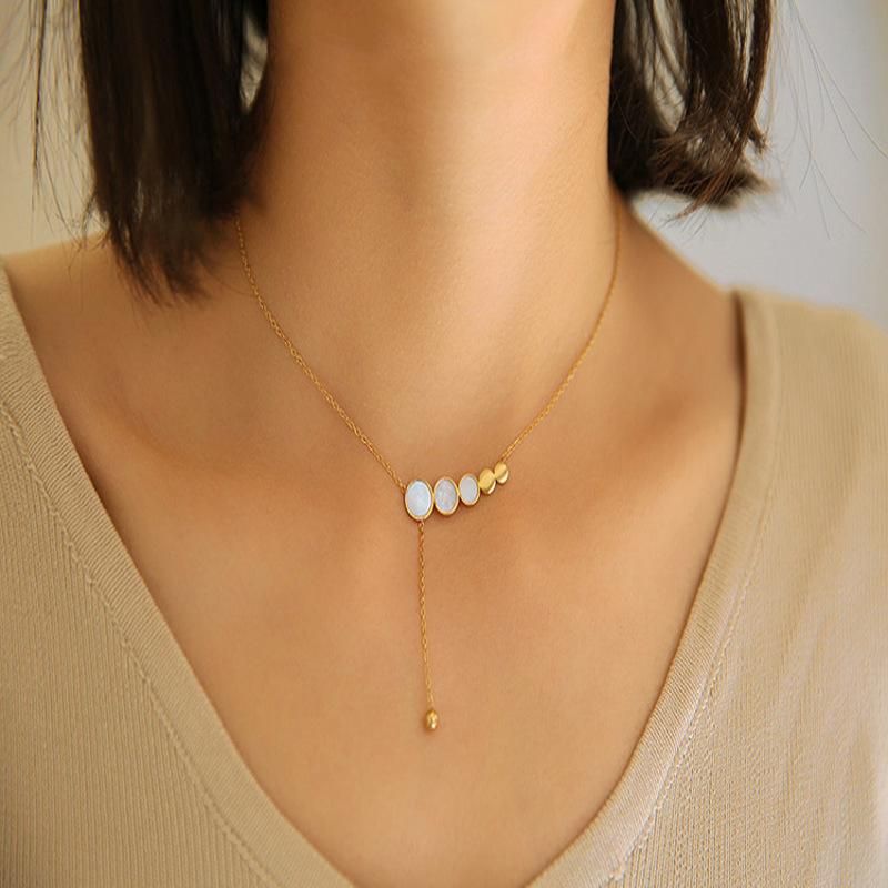 

Chokers Minar Cute Small Beads Circle Necklace Rainbow Acrylic Geometric Necklaces For Women Minimalist Titanium Steel
