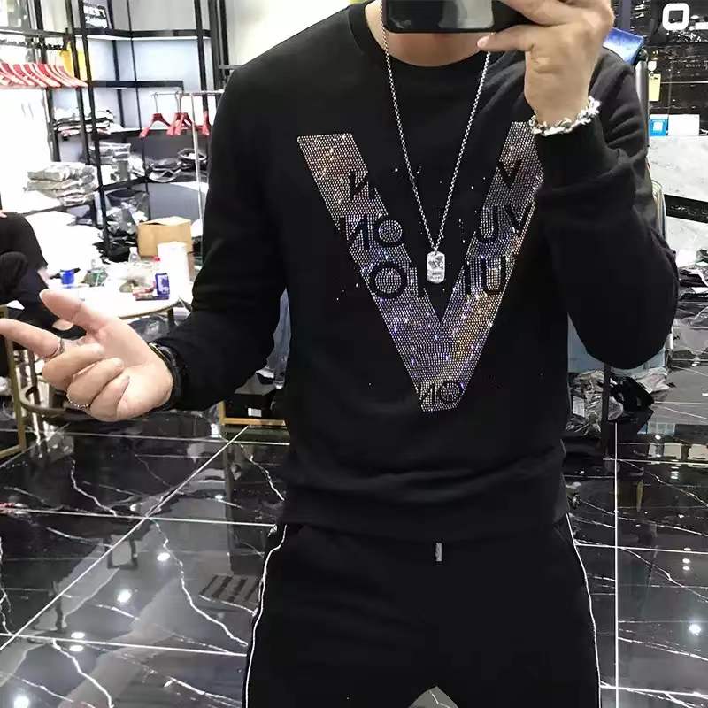 

Mens Hoodies Quality V-shaped Pattern Rhinestone 2021 New Street Fashion Style Plush Warm Trend Pullover Male Long Sleeve Man Top Oversized Clothes 4XL, Black