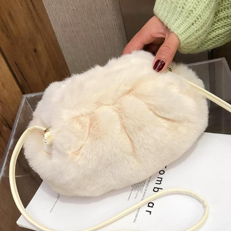 

Pleated Crossbody bag 2021 Winter New High quality Soft Plush Women's Designer Handbag High capacity Shoulder Messenger Bag, Black