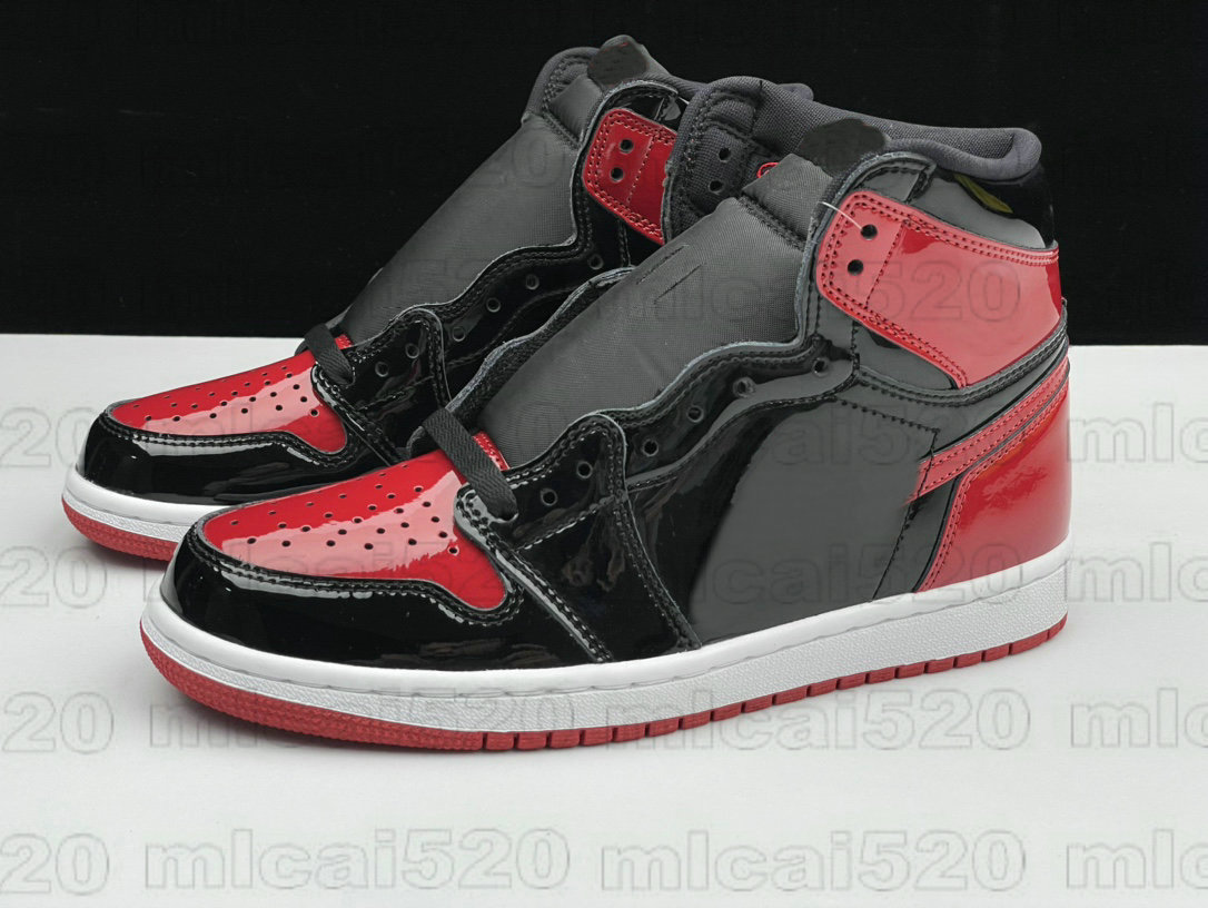 

1 High OG Bred Banned Patent Leather Mens Basketball Sports Shoes 1s Black Varsity Red Womens Outdoor Designer Trainer Sneakers, Other