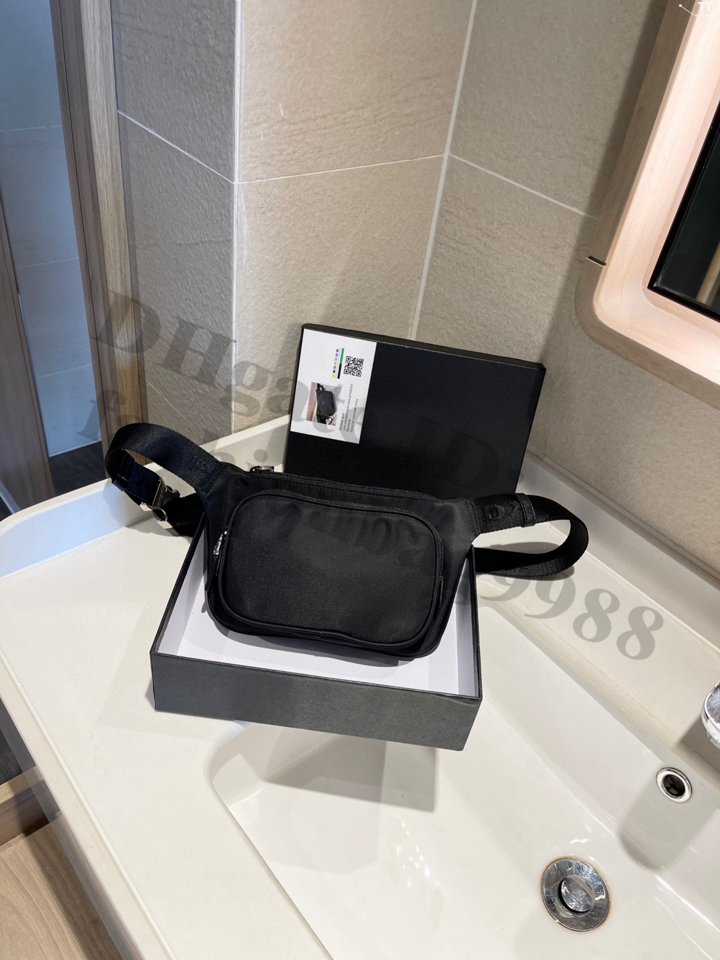 

Famous Designer Unisex Waist Shoulder Bags For Women Fashion Brand Black Sport bicycle Message Box Handbags Lady men Outside Bag, Make up the difference(no bag)