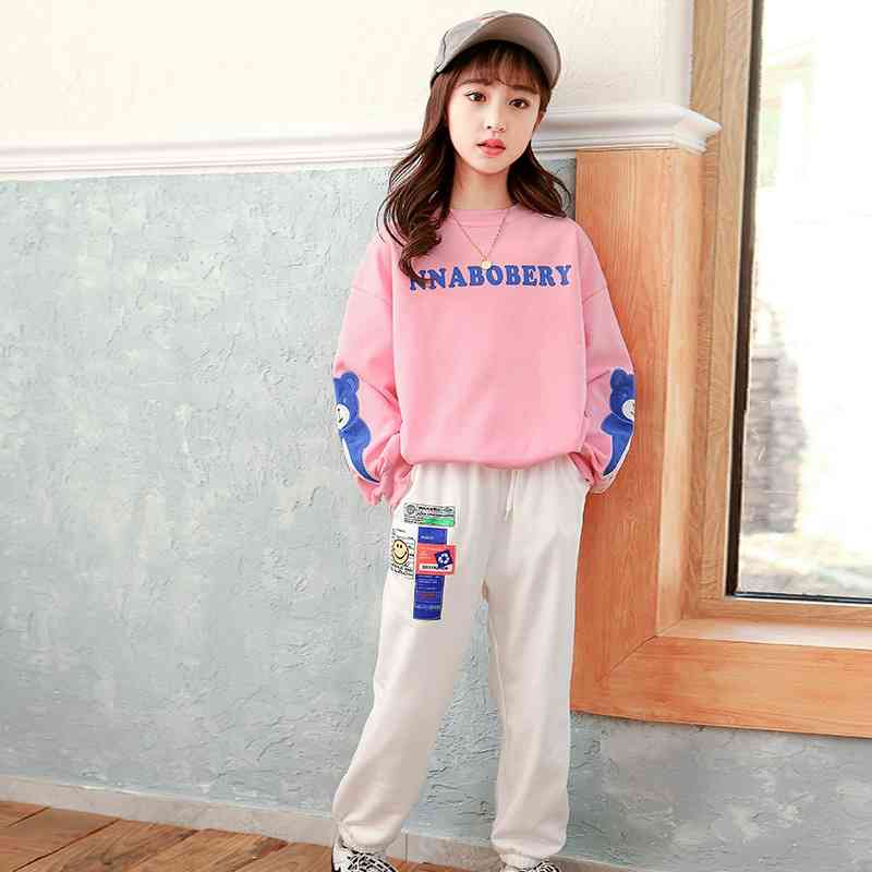 

Long sleeved girls' big boys' 2021 spring candy ins white sweater female bear short