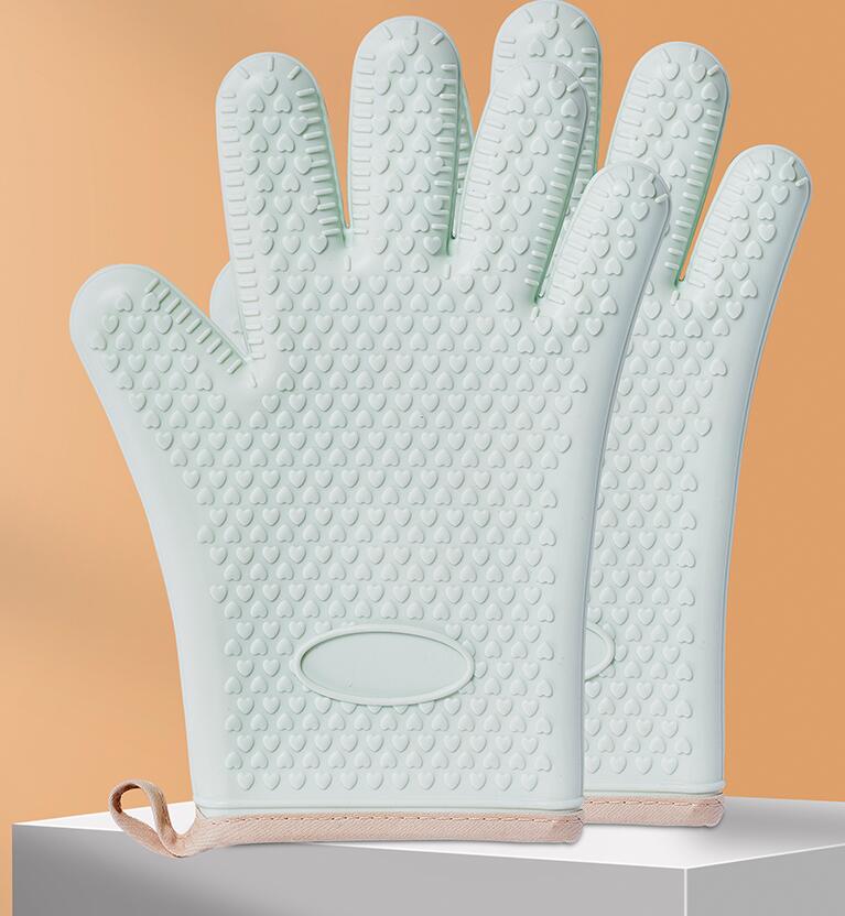 

Thickened anti scald and heat insulation silicone gloves for kitchen special gloves for baking in high temperature microwave oven waterproof