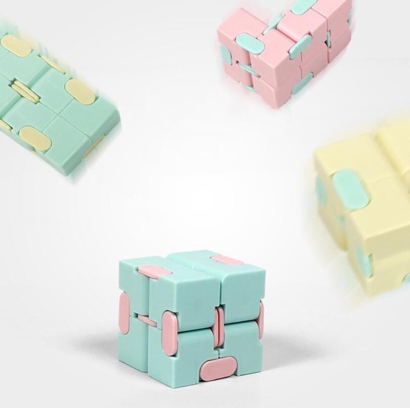

DHL Fidget toys Children's Fingertips Party Favor Decompress Portable Lightweight Magic Square Antistress infinity cube Puzzle sensory