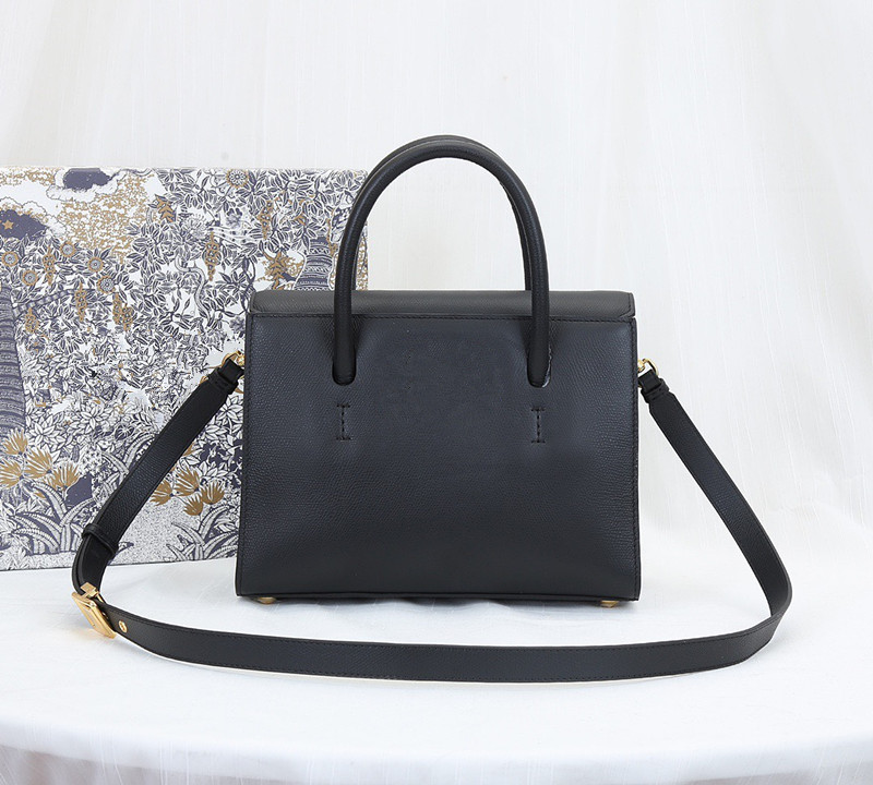 

2021 New style Brand Lady fashion handbag luxury design totes single shoulder bag cross body evening bag, White