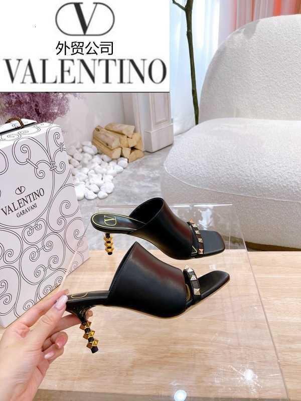 

pumps luxury women high heels sandals slippers mules slides men loafers designer ballerinas sneakers dress shoes 762t, Black;white