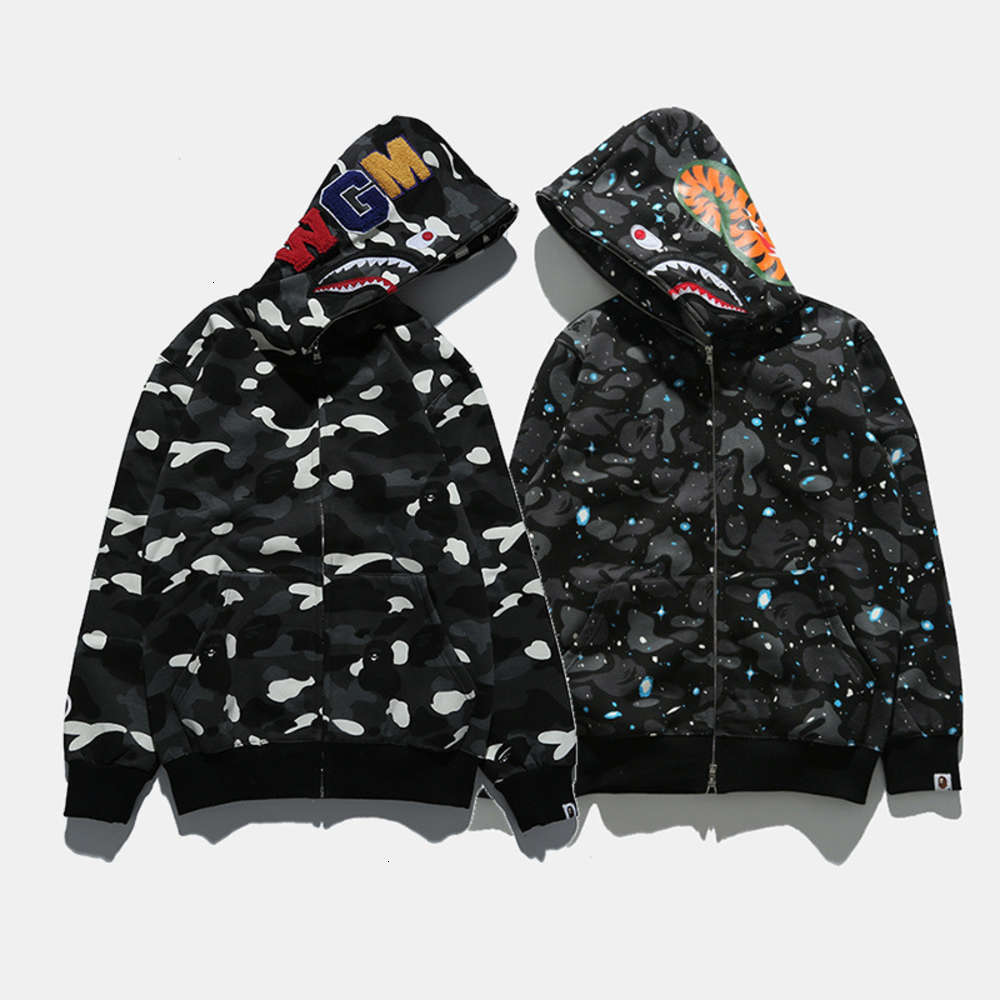

Autumn and winter fashion men's shark luminous camouflage and cashmere shark sweater men's hooded casual coat hoodies, Black