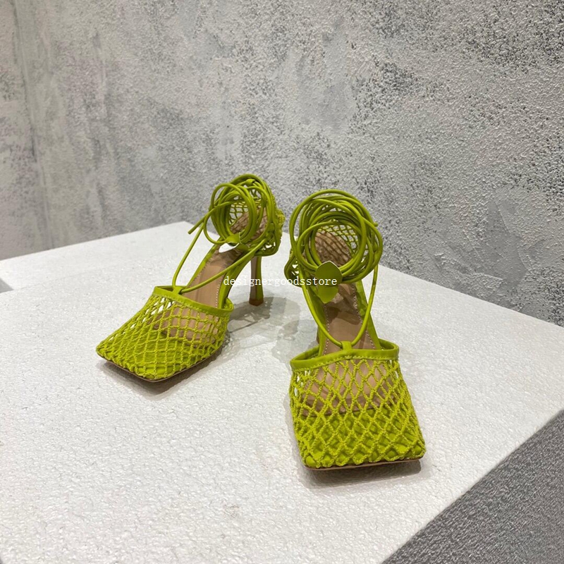 Chaussures Designer Femmes SPARKLE STRETCH Sandales Mode Cuir Strass Maille Sandale diapositives Designers Ladie talon haut WYPM # 2022 talons de
