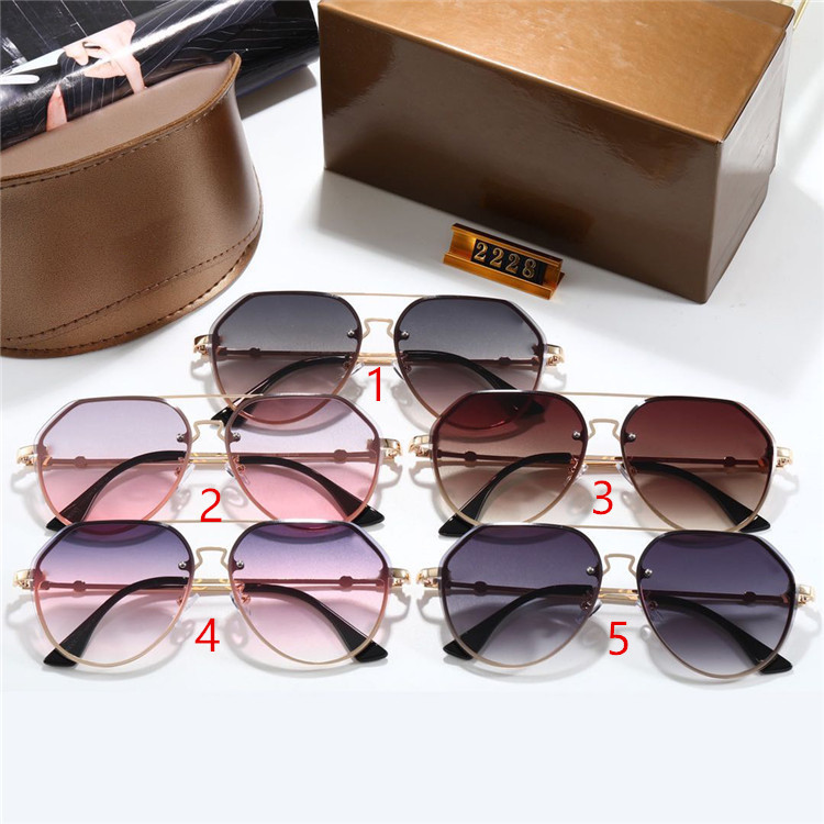 

Men designer sunglasses hut canada fashion eyeglass high quality 100% uv protection European American big Lady trimming Polarized light Beach tourism Sun glasses