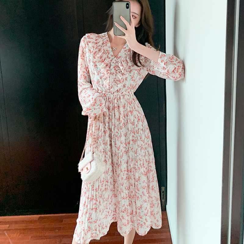 

Vintage Floral Print Female Dress Spring V-Neck Ruffles Long Sleeve Women Chiffon Pleated Vestidos Femme 210526, Photo color
