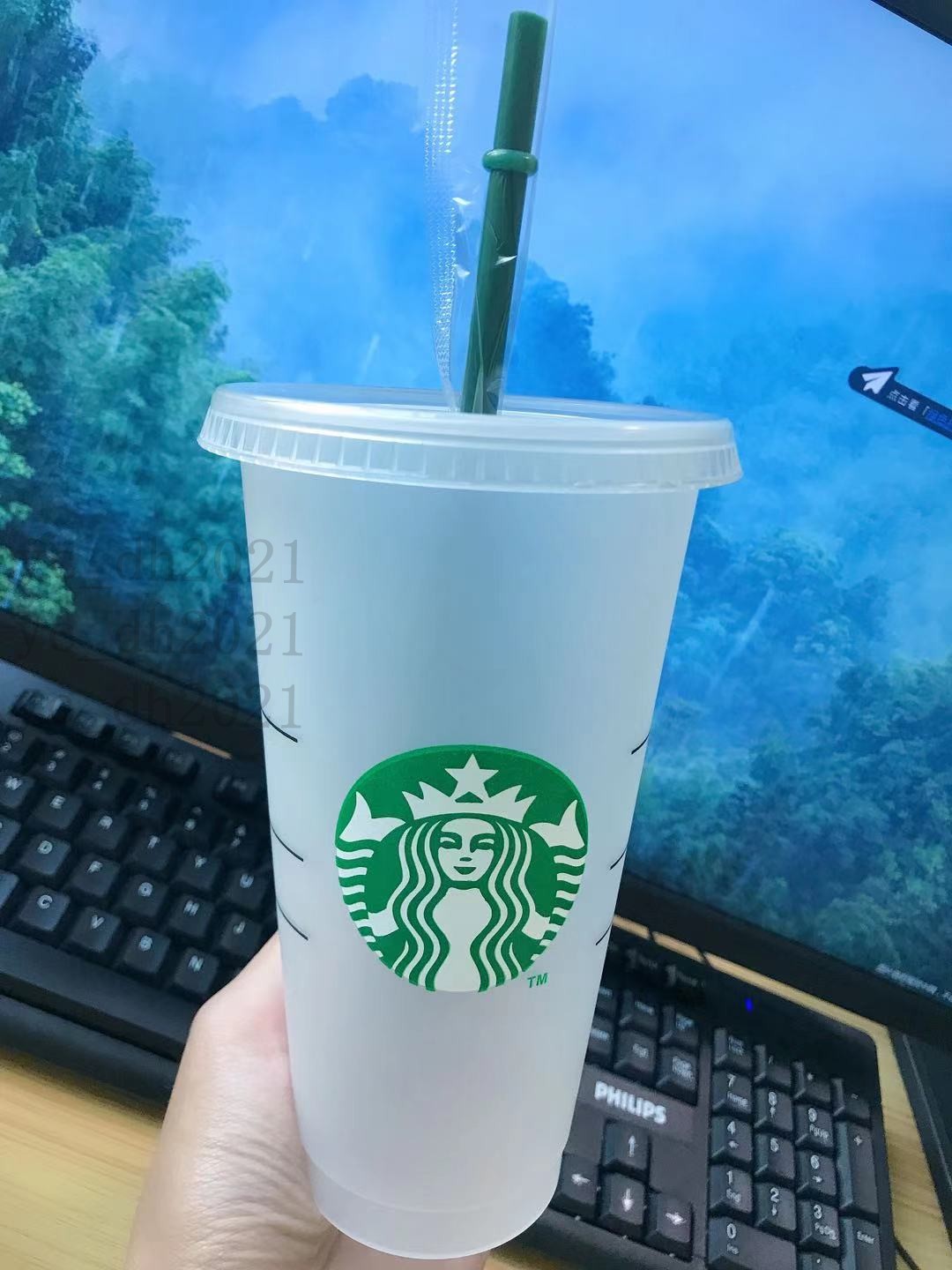 

24oz Starbucks Transparent plastic cups Juice cup that do not change color Reusable beverage cups with lids and straws Coffe