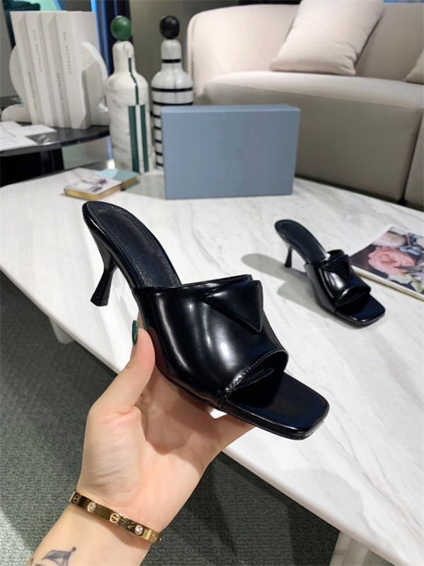 

Prad women dress Luxurys Designers Fashion womens shoes cat platform mid heel sexy leather flat bottom ladies high sandals, Choose the color