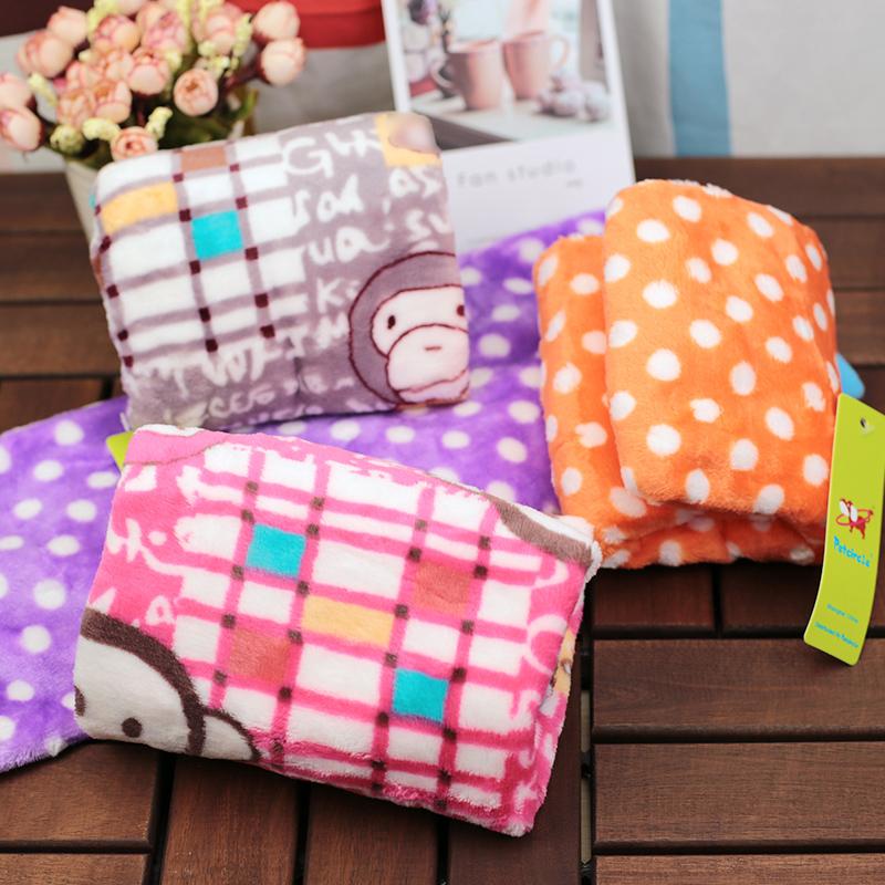 

Coral fur dog fur blanket autumn and winter Teddy pet mattress winter cat warm blanket