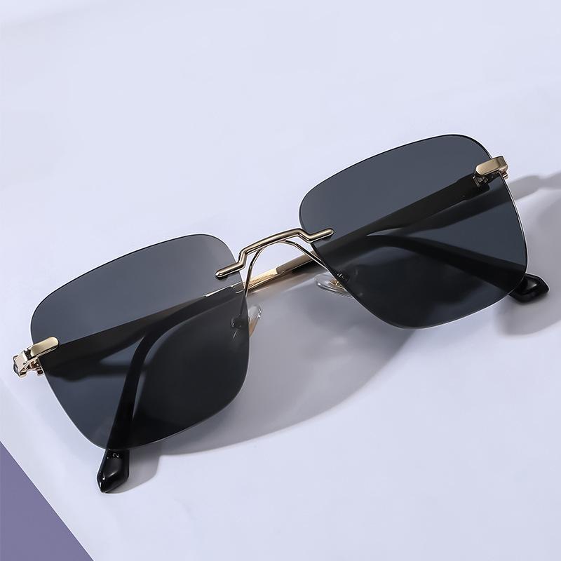 

Sunglasses Fashion Rimless Cut-edge European And American Trend Women's Square Ocean Piece