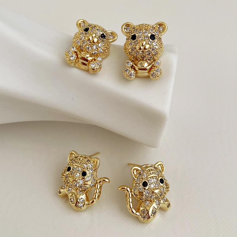 

Stud 2022 Zircon Micro-inlaid Small Tiger Earrings For Women Simple Personality Creative Animal Ear Unusual Charm Jewelry, Golden;silver