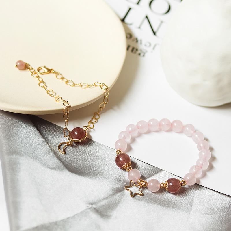 

Luxury Pink Natural Strawberry Crystal Stone Beaded Chain Star Moon Pendant Bracelet for Woman Lucky Anniversary Gift Jewelry