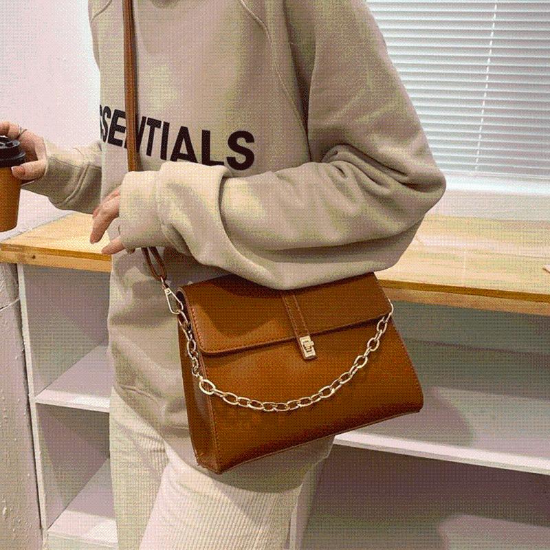 

2021 Designer Handbags Solid Leather Messenger Bags Female Sac Crossbody Bag Women Retro Messenger Bag Ladies Shoulder Bags New, Beige