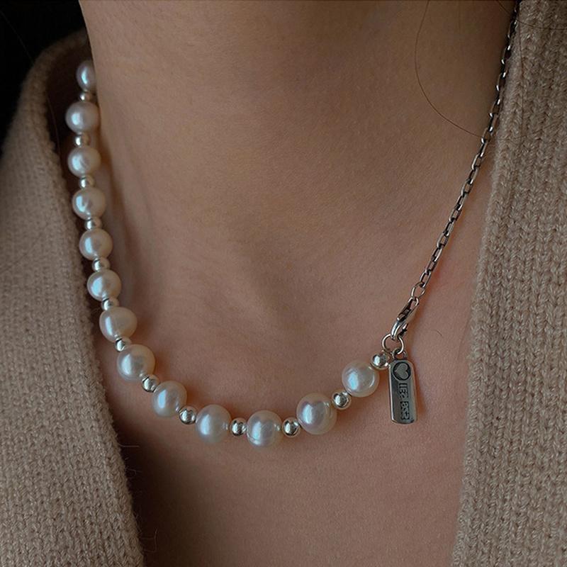 Pendant Necklaces VSnow French Vintage Asymmetric Freshwater Pearl Chokers Necklace For Women Stylish Chain Heart Letter Beaded Jewellery-image-704900682