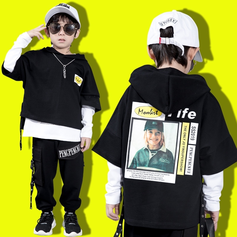 

Spring 2020 loose boys' suit sweater autumn long sleeved casual wear medium and large children's three piece set