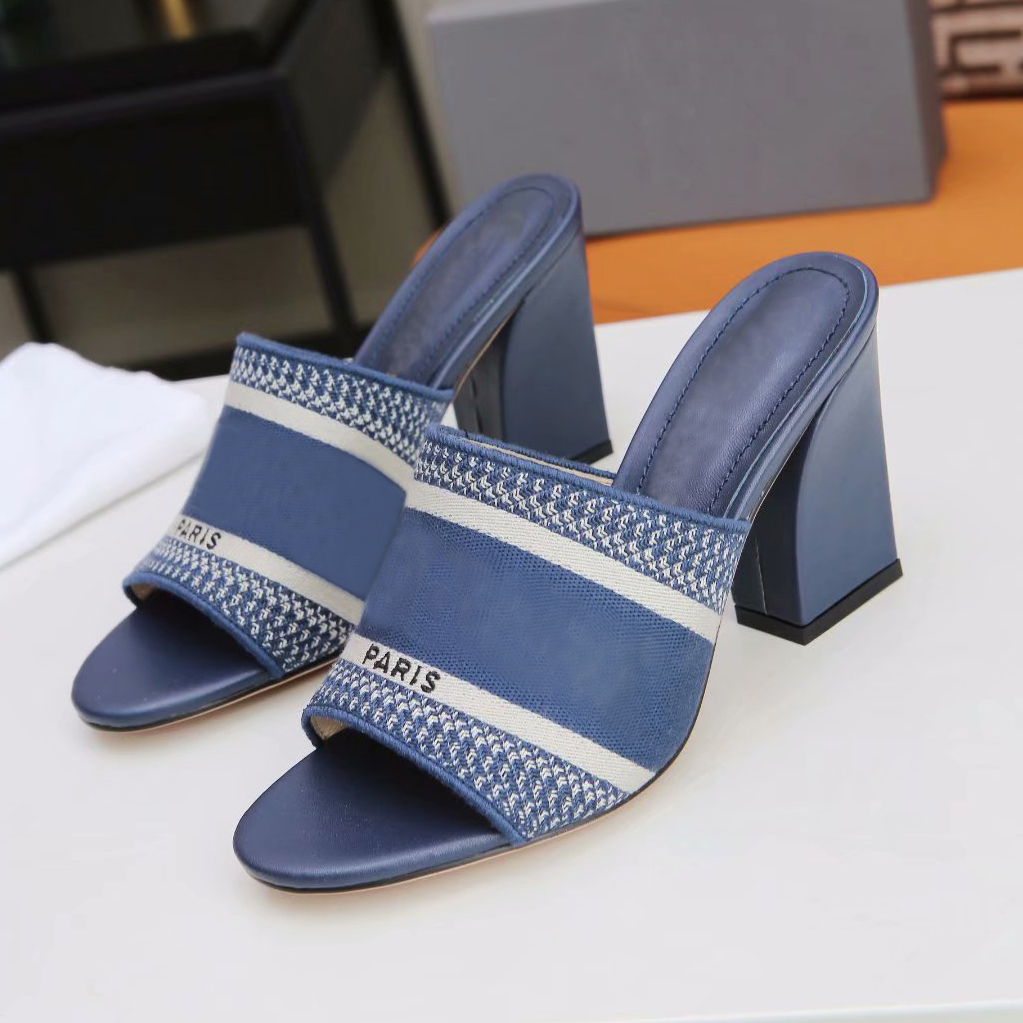 

Best Summer Womens High Heels Slippers Striped Sandals Ladies Casual Scuffs Block Heel Sandals Outdoor Shopping Letters Slippers Box, Black