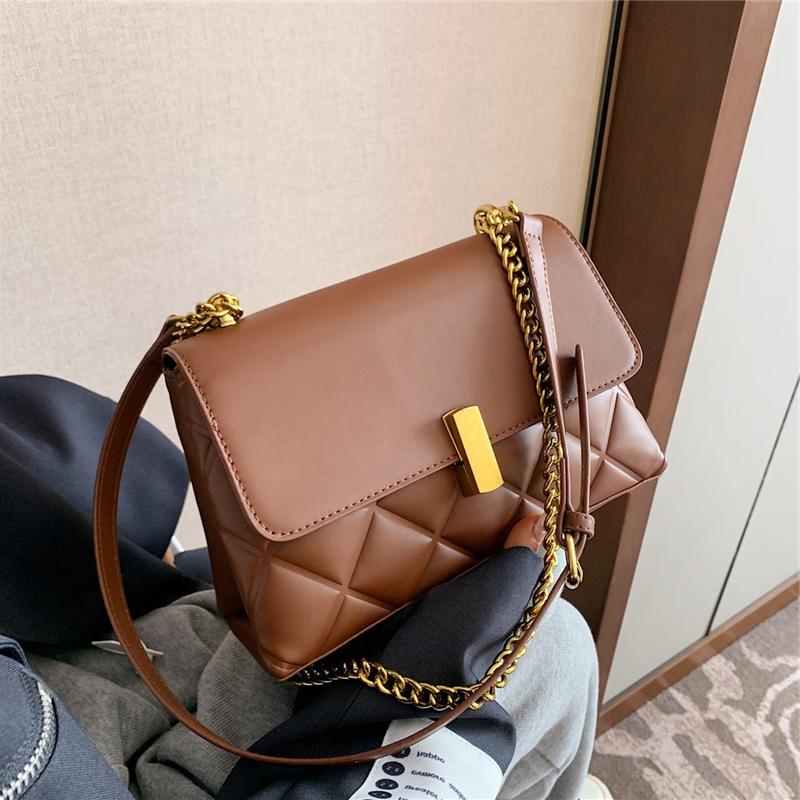 

Fancy Design Diamond Lattice Chain Shoulder Bag For Women Large Capacity High Quality Soft PU Leather Crossbody Bag, Classic black