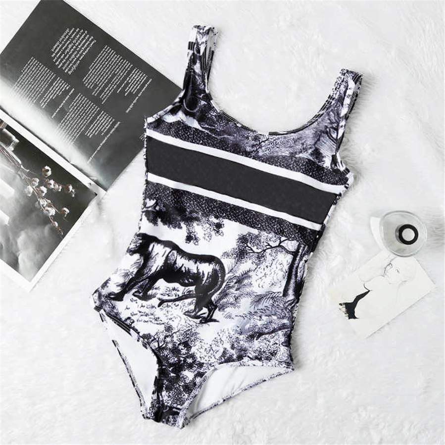 

Vintage Pattern Bathing Suits Latest Summer Beach Pool Swimsuit Ladies Charm Elegant Push Up Gathered Swimwear, White;black