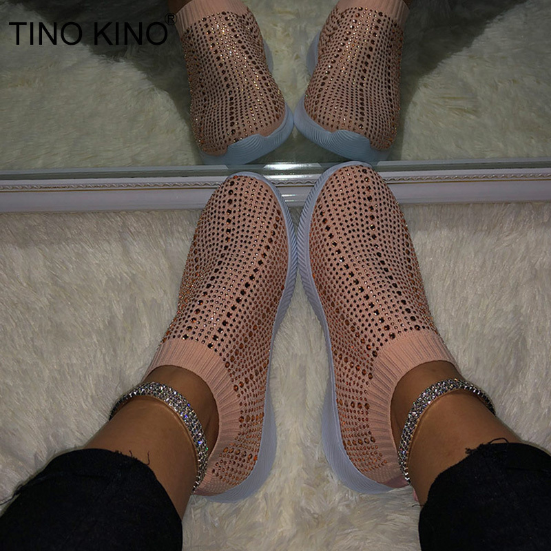 

2021 New Women Sneakers Knitting Flats Vulcanized Ladies Autumn Slip on Shoes Fashion Plus Size Glitter Loafers Walking P12d JJ2E, Black