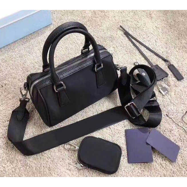 

CLASSIC FLOWER Boston s three piece set shoulder for women Tote woman hands presbyopic messenger handbags canvas purse lady, Ribbon(not for sale sale separately)