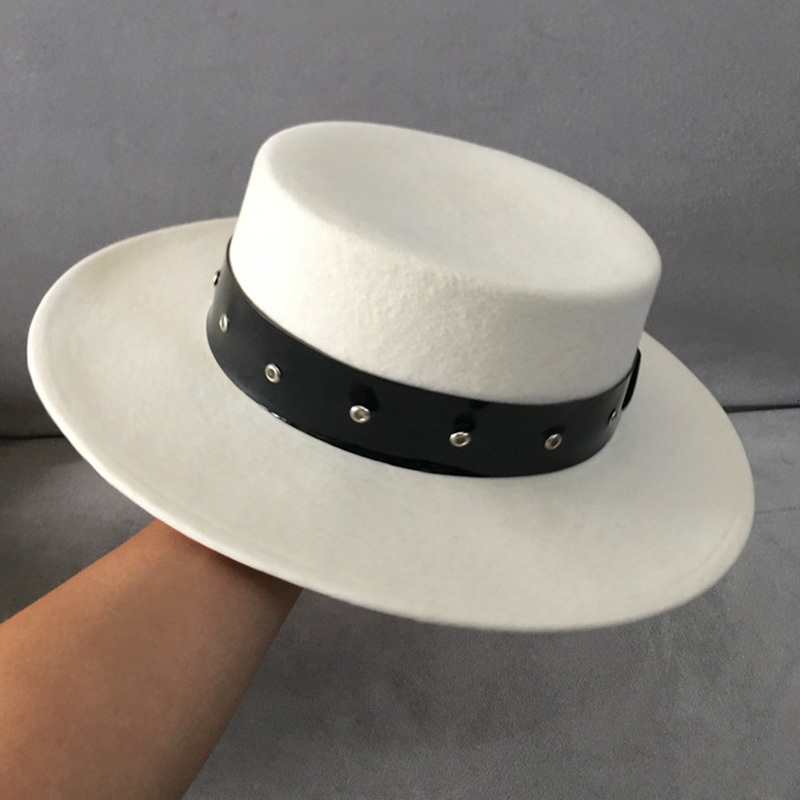 

2021 New Elegant White Fedora Pearls Leather Band Trimmed 100% Wool Winter Hats Flat Ladies Top Church Derby Hat Ofzx