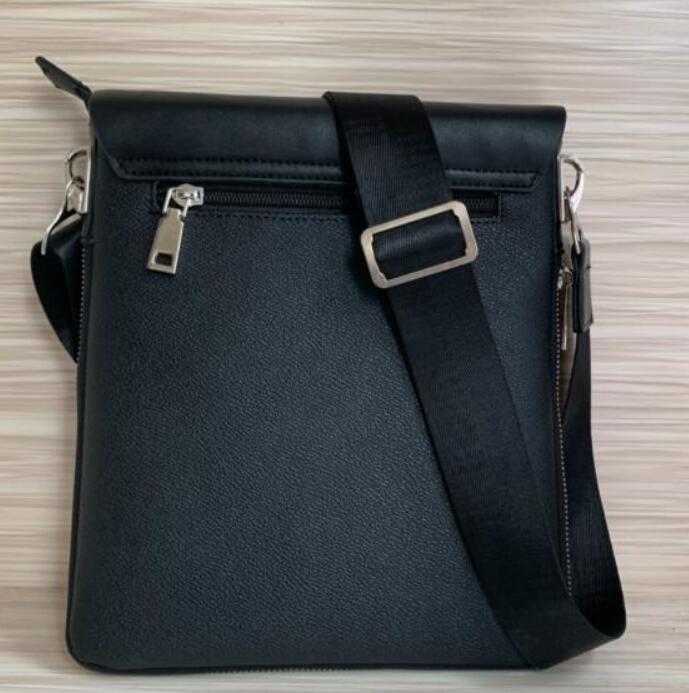 

Designer Italian Mens Fashion Shoulder Bags Men Pu Leather Briefcases Handbag Bolsas Messenger Bag Wedding Dress Crossbody, Black black
