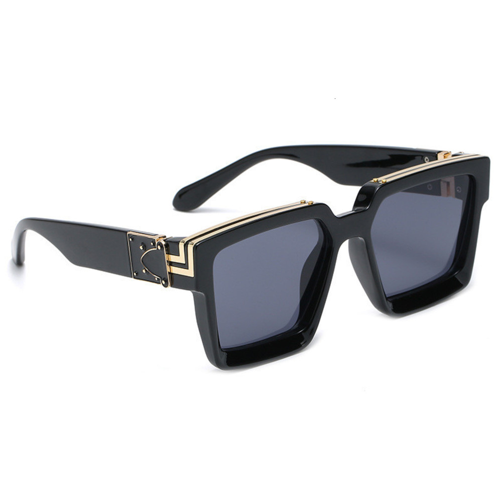 

New Vintage Square Retro Brand Designer Fashion 14 Color sunglasses Women Eyewear UV400 Oculos De Sol