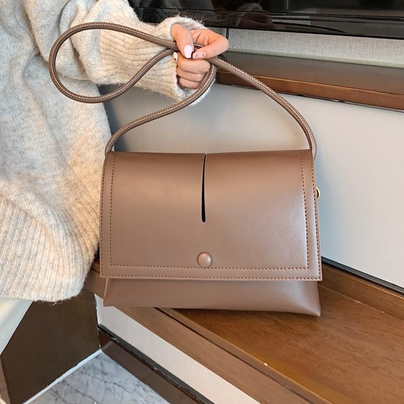 

Trendy High Quality Pu Leather Crossbody Bag Luxury Women Brand Messenger Handbag Ladies Hot Sale Simple Shoulder Bag Sac A Main, Black